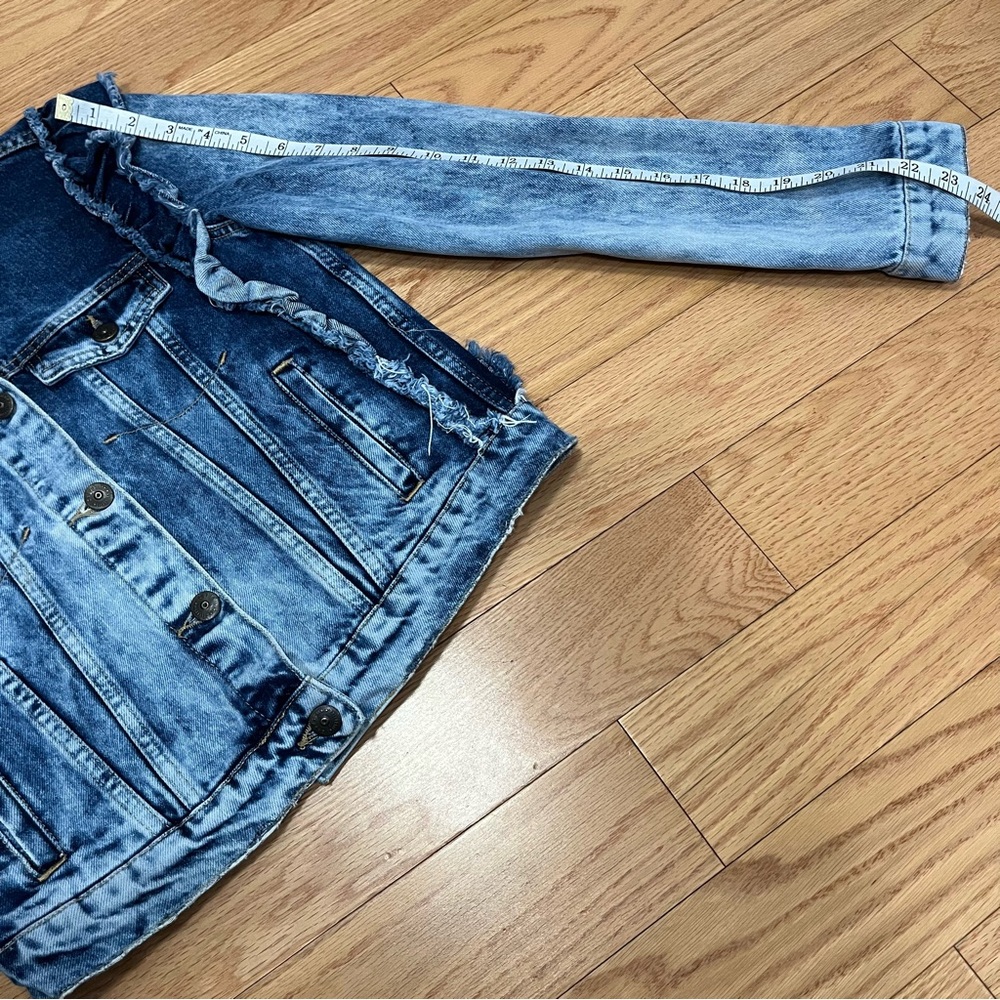 Zara Denim Ruffle Jean Jacket - Picture 13 of 14